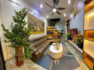 Thach Ban Street, Vietnam Thach Ban Street, Vietnam