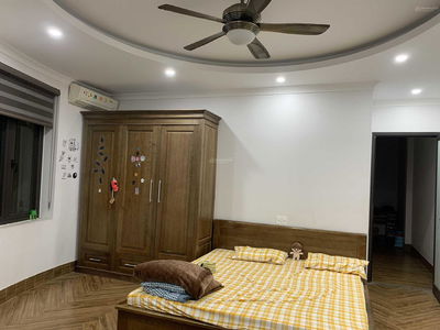 Ngoc Thuy Ward, Vietnam Ngoc Thuy Ward, Vietnam