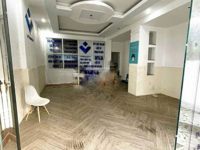 Nguyen Son Street, Vietnam Nguyen Son Street, Vietnam