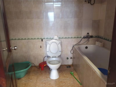 Trung Hoa Nhan Chinh, Vietnam Trung Hoa Nhan Chinh, Vietnam