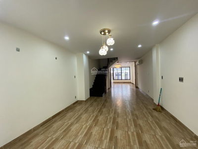 Luong Dinh Cua Street, Vietnam  Luong Dinh Cua Street, Vietnam