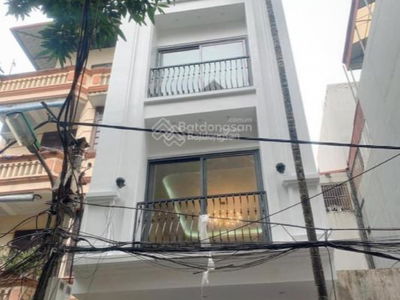 Hoang Quoc Viet Street Hoang Quoc Viet Street