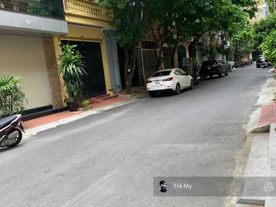 Trung Kinh Street, Vietnam Trung Kinh Street, Vietnam