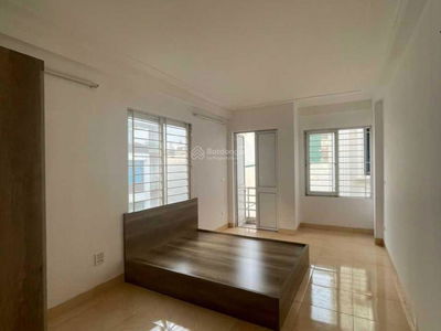 Ngoc Thuy Ward, Vietnam Ngoc Thuy Ward, Vietnam