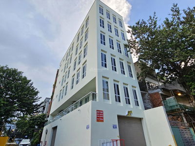 Hai Ba Trung Street, Vietnam Hai Ba Trung Street, Vietnam