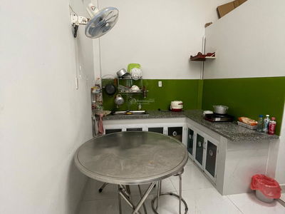 Le Van Tho Street, Vietnam Le Van Tho Street, Vietnam