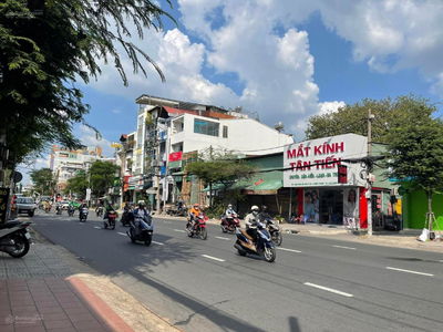 140/4, Vietnam 140/4, Vietnam