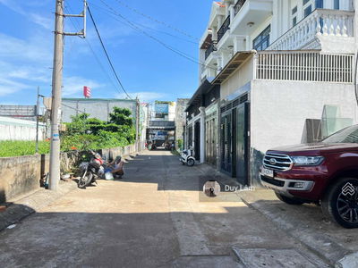 Hiep Binh Street, Vietnam  Hiep Binh Street, Vietnam