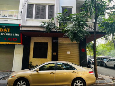 No. 1B7 Dam Trau Street, Vietnam No. 1B7 Dam Trau Street, Vietnam