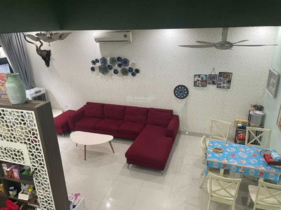 Nguyen Xien Street, Vietnam Nguyen Xien Street, Vietnam