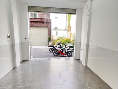 Huynh Tan Phat Street, Vietnam Huynh Tan Phat Street, Vietnam