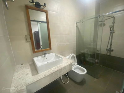 Le Van Tho Street, Vietnam Le Van Tho Street, Vietnam