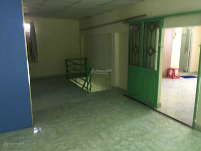 Pham Hung Street, Vietnam  Pham Hung Street, Vietnam