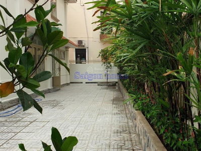 Tran Nao Street, Vietnam  Tran Nao Street, Vietnam