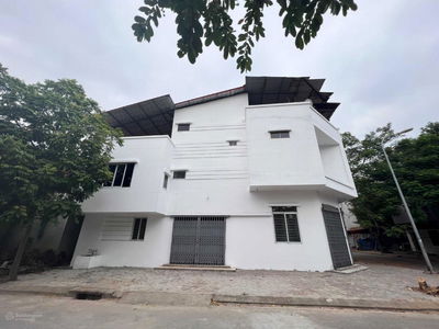 Trang Ha Ward, Vietnam Trang Ha Ward, Vietnam