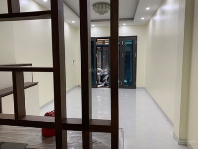 Ngoc Thuy Street, Vietnam Ngoc Thuy Street, Vietnam