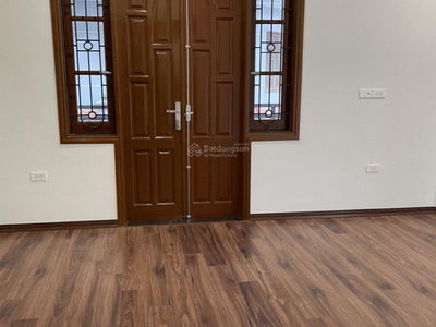 Hoang Cau Street, Vietnam Hoang Cau Street, Vietnam