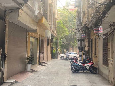 Trung Hoa Nhan Chinh, Vietnam Trung Hoa Nhan Chinh, Vietnam