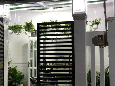 Vo Van Hat Street, Vietnam Vo Van Hat Street, Vietnam