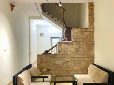 Nguyen Van Cu Street, Vietnam Nguyen Van Cu Street, Vietnam