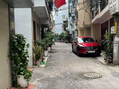 Ngoc Thuy Street, Vietnam Ngoc Thuy Street, Vietnam