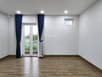 Valencia Riverside, Vietnam  Valencia Riverside, Vietnam