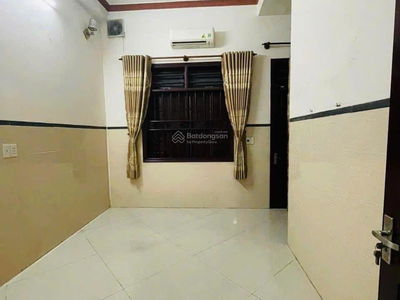 Huynh Van Luy Street, Vietnam Huynh Van Luy Street, Vietnam