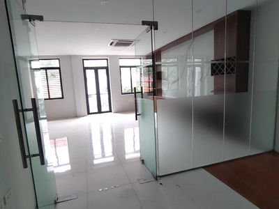 Nam Trung Yen, Vietnam Nam Trung Yen, Vietnam