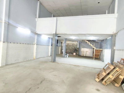 Pham Hung Street, Vietnam Pham Hung Street, Vietnam