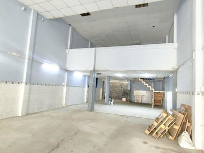 Pham Hung Street, Vietnam Pham Hung Street, Vietnam