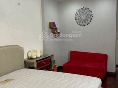 Nguyen Thai Hoc Street, Vietnam Nguyen Thai Hoc Street, Vietnam