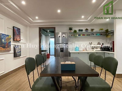 Pham Van Dong Street, Vietnam  Pham Van Dong Street, Vietnam