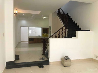 Quang Trung Street, Vietnam Quang Trung Street, Vietnam