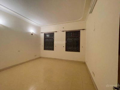 Nguyen Van Troi Street, Vietnam  Nguyen Van Troi Street, Vietnam