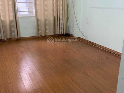 Thuy Khue Street, Vietnam  Thuy Khue Street, Vietnam