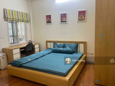 Hoang Cau Street, Vietnam Hoang Cau Street, Vietnam