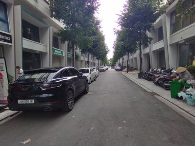 TSQ Galaxy, Vietnam TSQ Galaxy, Vietnam