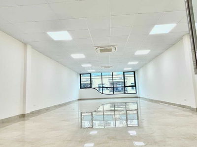 Tran Quy Kien Street, Vietnam Tran Quy Kien Street, Vietnam