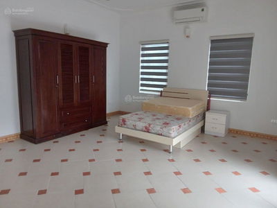 Au Co Street, Vietnam Au Co Street, Vietnam