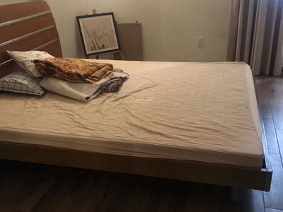 Lac Long Quan Street, Vietnam Lac Long Quan Street, Vietnam