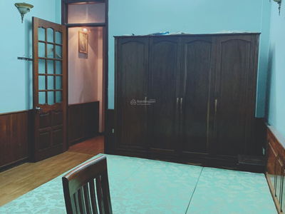 Nguyen Van Cu Street, Vietnam Nguyen Van Cu Street, Vietnam