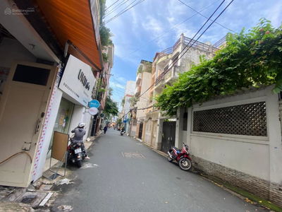 182, Vietnam 182, Vietnam