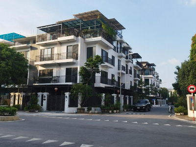 The Eden Rose, Vietnam The Eden Rose, Vietnam