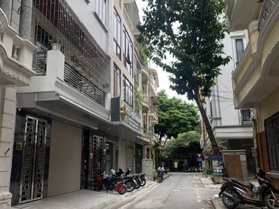 Dang Xuan Bang Street, Vietnam Dang Xuan Bang Street, Vietnam