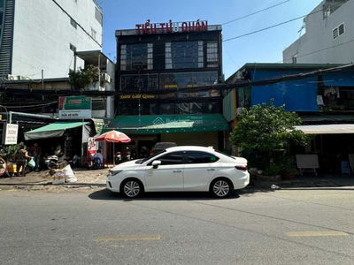 135/, Vietnam 135/, Vietnam