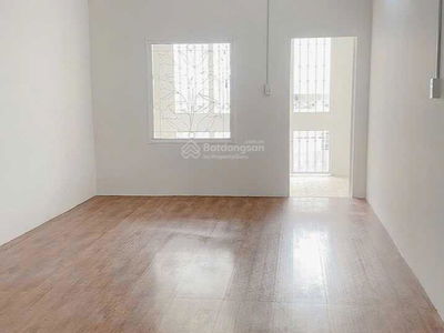 Ly Chinh Thang Street, Vietnam Ly Chinh Thang Street, Vietnam