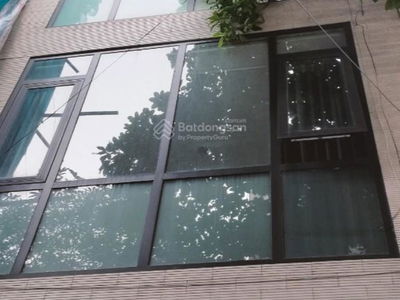 Trung Kinh Street, Vietnam Trung Kinh Street, Vietnam