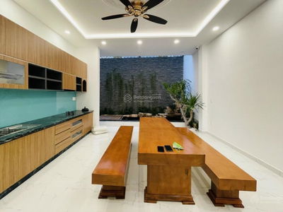 Tran Quang Dieu Street, Vietnam Tran Quang Dieu Street, Vietnam