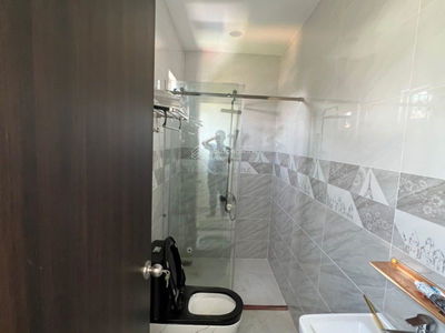 Phuoc Thien Street, Vietnam  Phuoc Thien Street, Vietnam