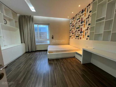 Him Lam Kenh Te, Vietnam  Him Lam Kenh Te, Vietnam